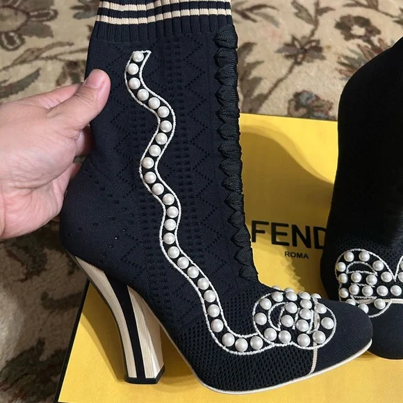 FENDI BOOTS TRONCHETTO FIL.3 WITH PEARLS 7.5 SIZE - Picture 14 of 14